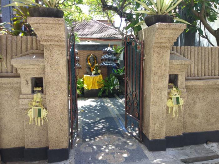 tirta yoga inn