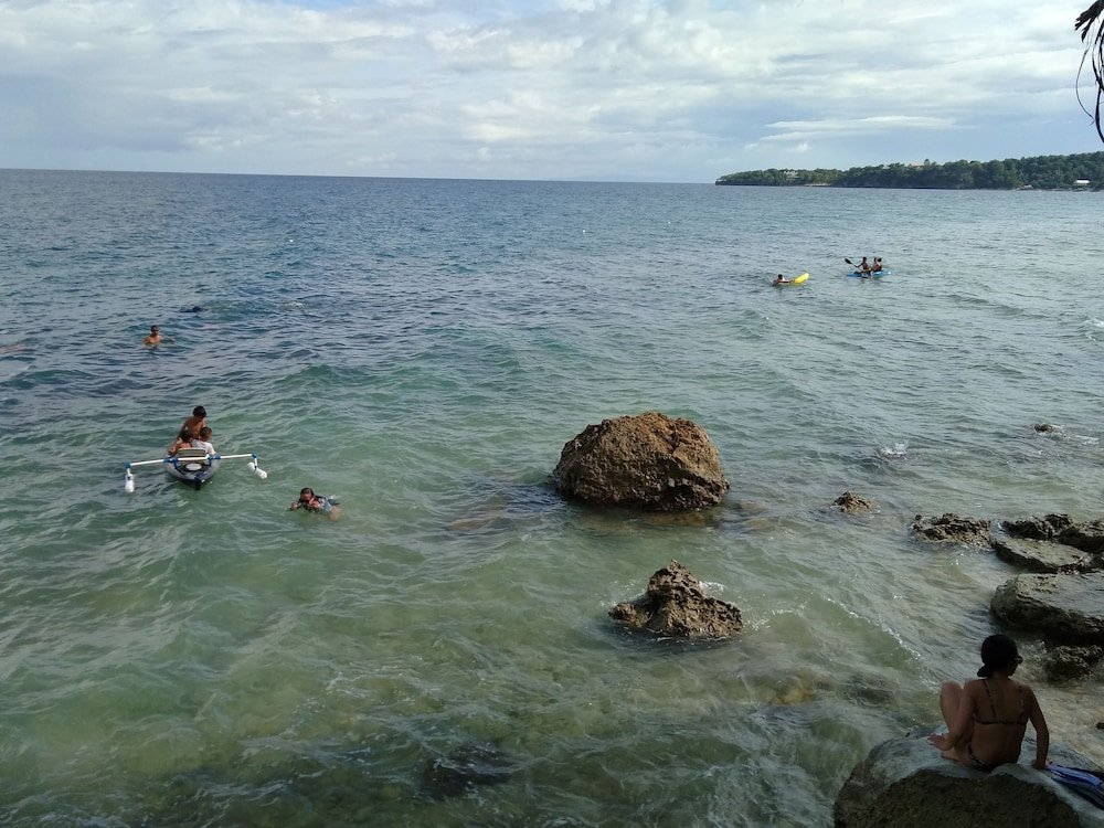 la bella beach house cebu