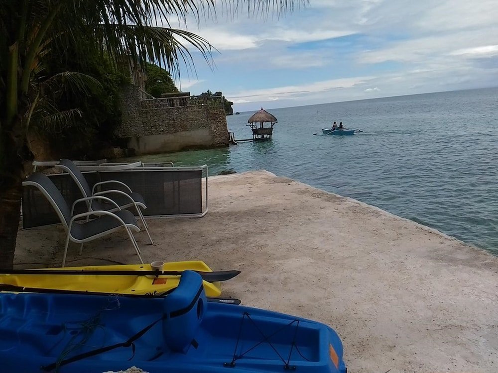 la bella beach house cebu