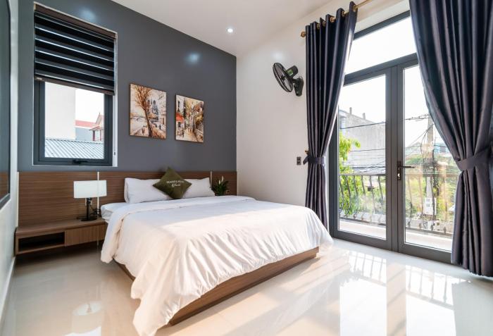 peaceful house hostel