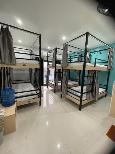 peaceful house hostel