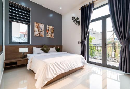 peaceful house hostel