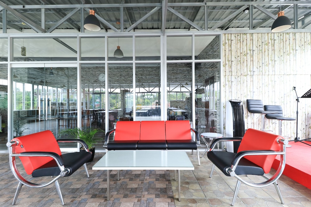 hotel celia