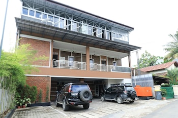 hotel celia