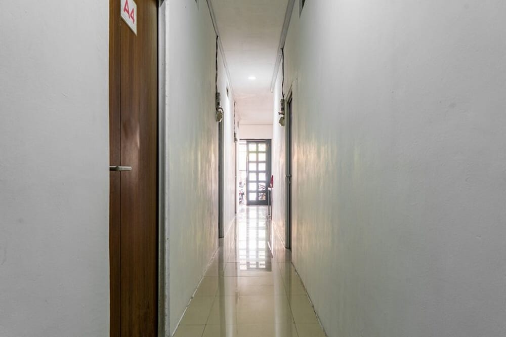 reddoorz kebon kacang