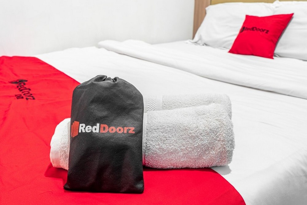reddoorz kebon kacang