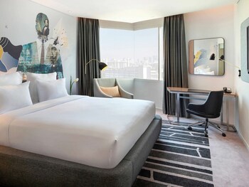 novotel jakarta cikini hotel