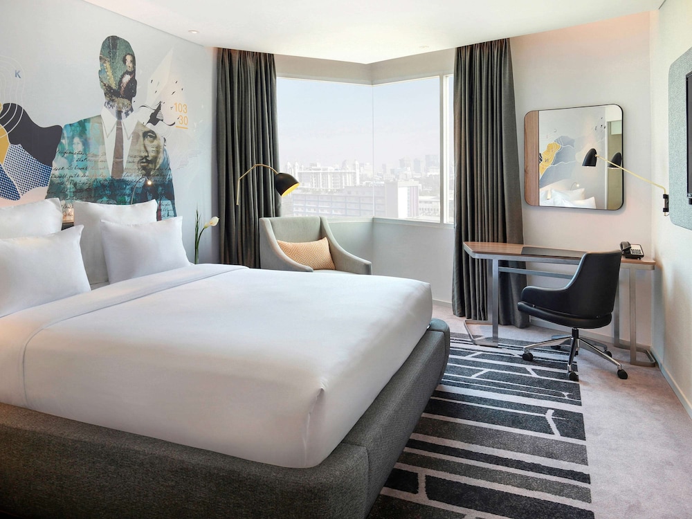 novotel jakarta cikini hotel