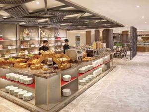 novotel jakarta cikini hotel