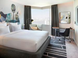 novotel jakarta cikini hotel