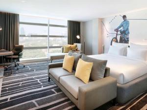 novotel jakarta cikini hotel