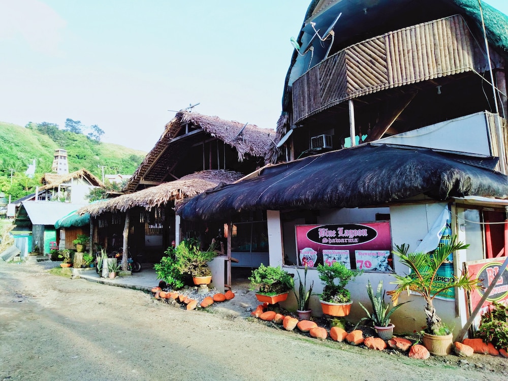 blue lagoon inn and restaurant