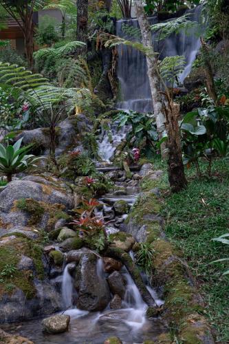 taman wisata bougenville