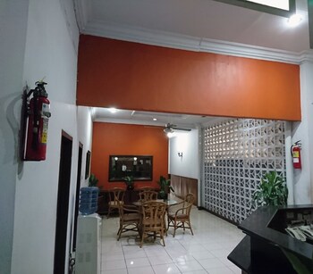 wisma shalom guesthouse