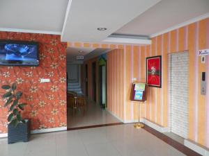 al badar hotel syariah makassar