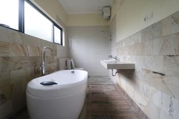 reddoorz plus near kualanamu airport