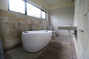 reddoorz plus near kualanamu airport