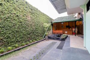 hotel safara yogyakarta by zuzu