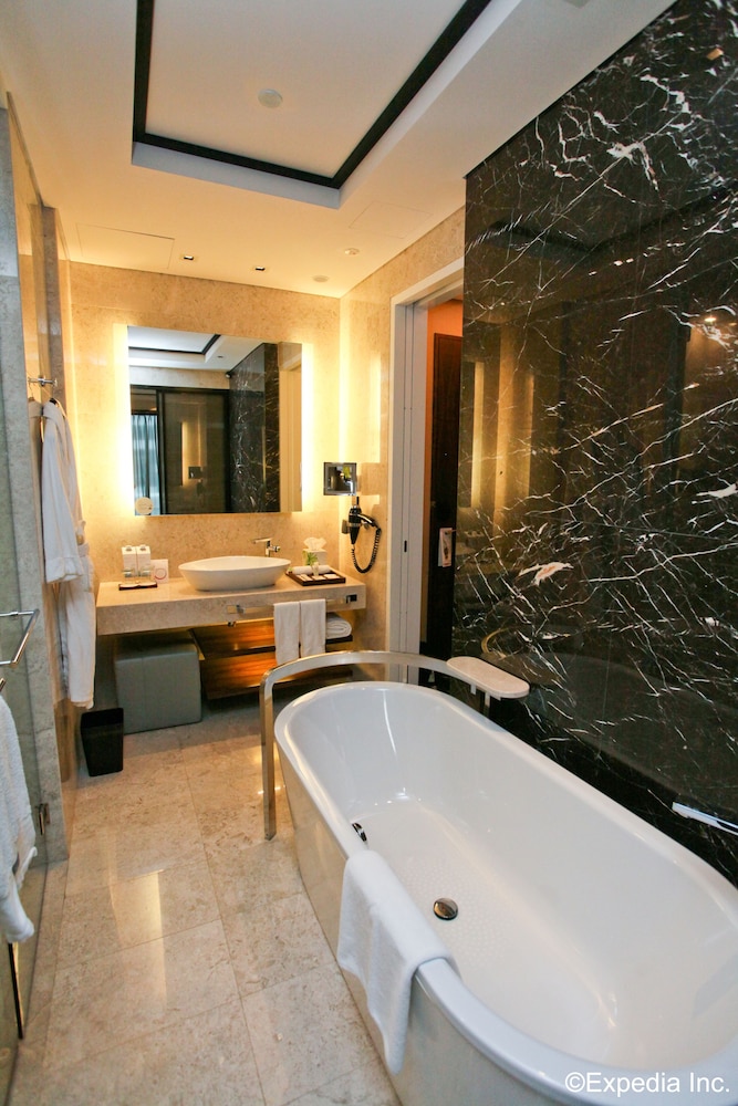 the westin singapore