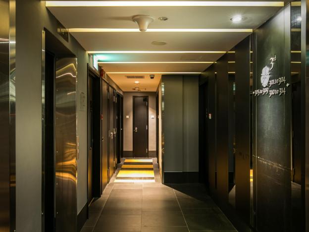 venue hotel the lily
