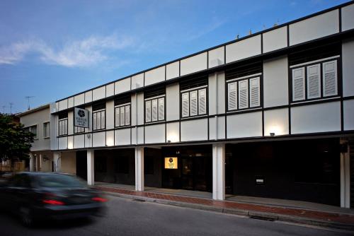 venue hotel the lily