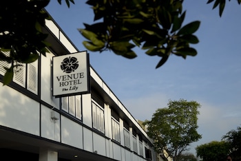 venue hotel the lily