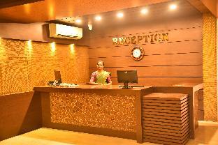 Aar Royal Residency By Oyo Rooms,The 3-Star Oyo 30970 Aar Royal Residency Offers Comfort And Convenience Whether You're On Business O,3 star