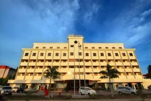 aglow hotel harbor bay batam