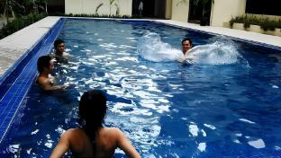 aglow hotel harbor bay batam