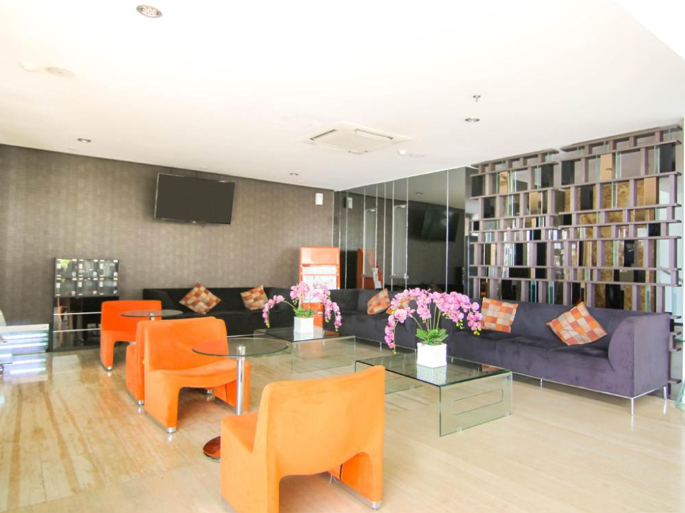 j hotel by zen rooms