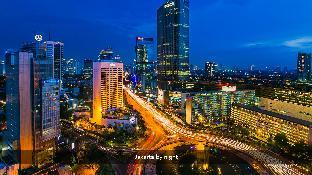 j hotel by zen rooms