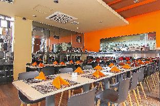 j hotel by zen rooms