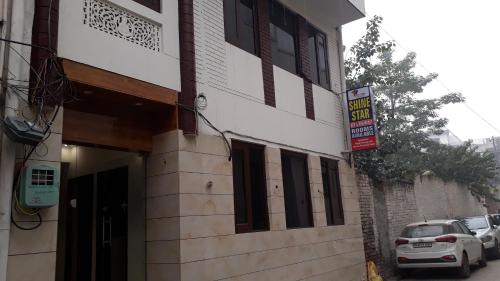 shine star homestay bed and breakfast