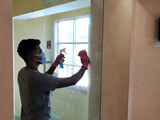 Hotel Central Avenue,Narsimhapur>>Jabalpur,2 star