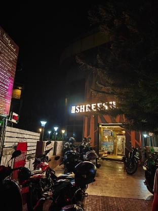 hotel shreesh