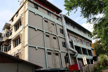 hotel shreesh
