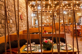 winterfell the stay unique river front resort