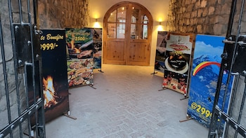 winterfell the stay unique river front resort