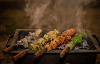 winterfell the stay unique river front resort