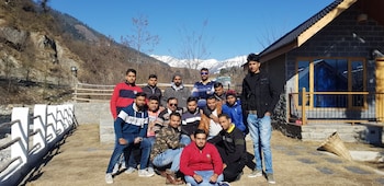 winterfell the stay unique river front resort