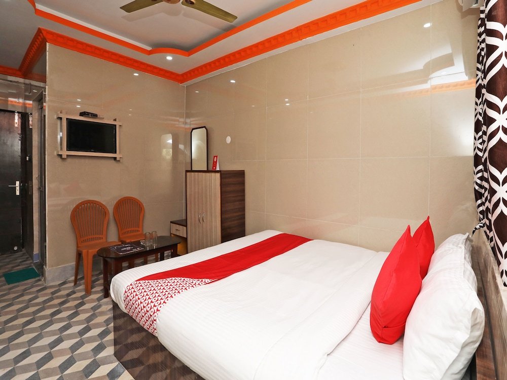oyo 14868 hotel priyadarshini