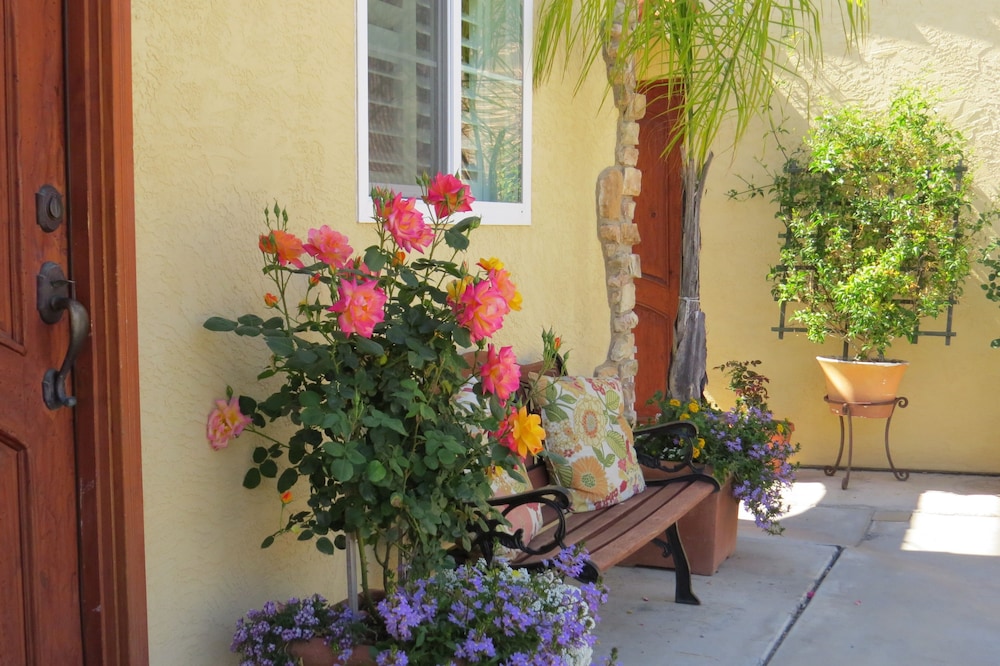 leucadia beach inn