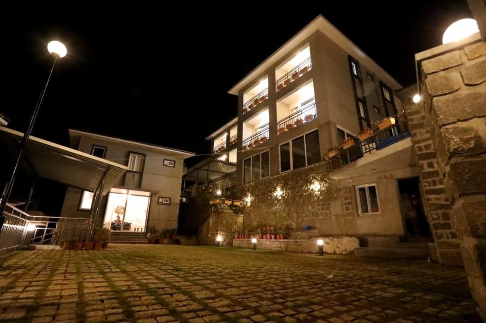 cherry blossom homestay