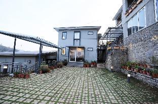 cherry blossom homestay