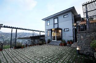 cherry blossom homestay