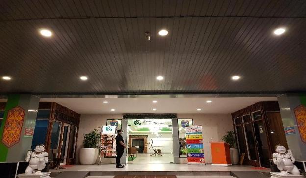 grand kartika hotel