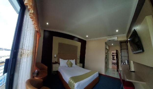 grand kartika hotel