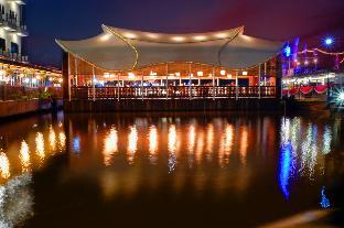 grand kartika hotel