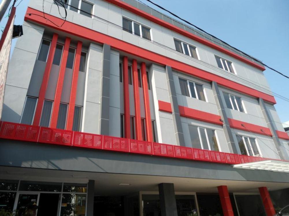 new moonlight hotel