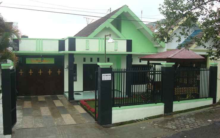 villa keluarga pondok daun